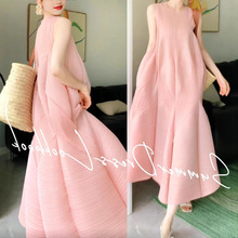 A new Chinese-style, retro, slit, mid-length, elegant and stylish dress for summer women with a modified version of the national trend pic 5