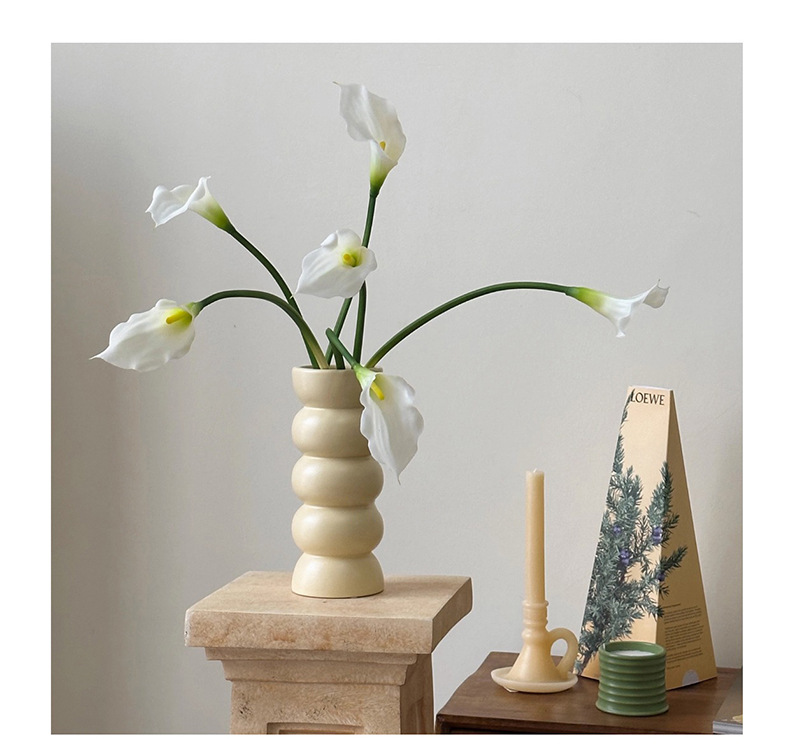 2023 new retro black simple ceramic vase, living room countertop decorative item, home TV cabinet, flower arrangement red vase pic 9