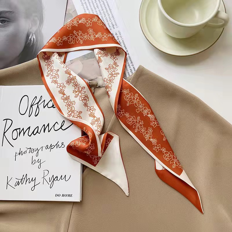 The long silk scarf exudes a high-end and elegant charm. The double-layer satin hair band is a Korean-style scarf for women. The ribbon decoration is a versatile suit scarf pic 9