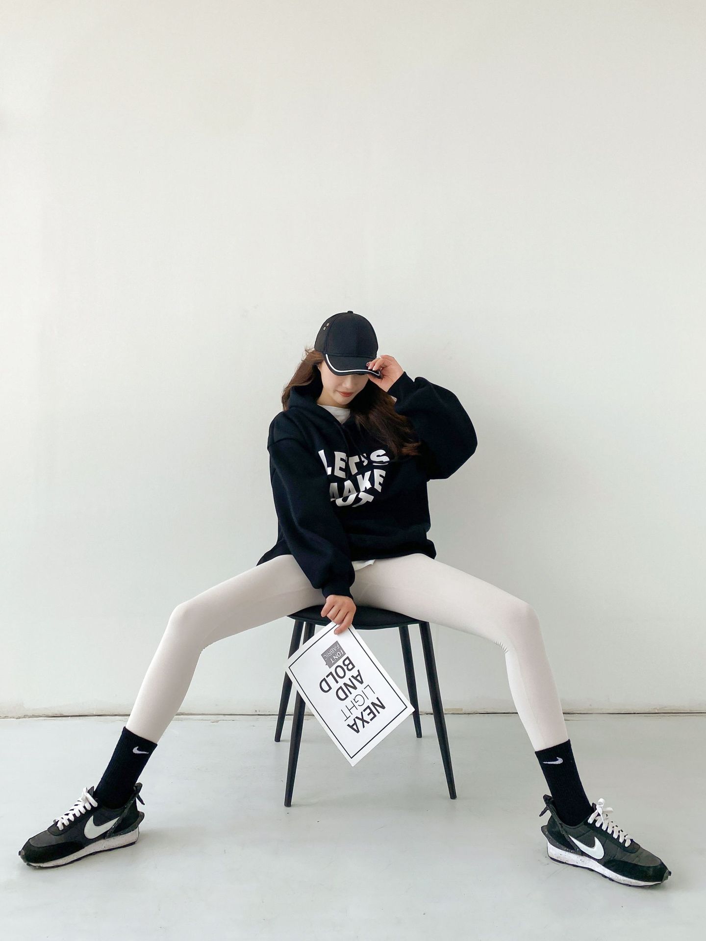 Wholesale of 2023 Spring and autumn tight-fitting high-waisted leggings, water-sparkling Barbie pants, a must-have for lifting buttocks, 9-inch pants, a one-piece replacement for women pic 16