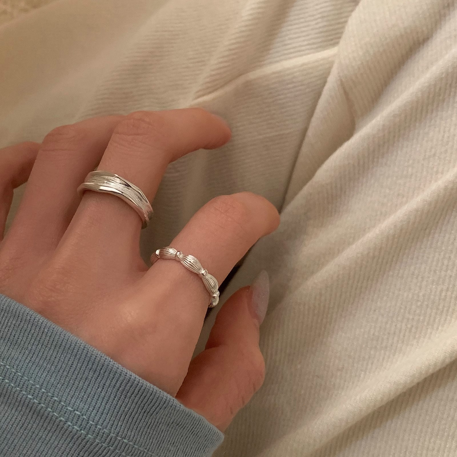 New Korean plain ring for women, a niche Instagram high-end, adjustable opening ring wholesale, cross-border export ring pic 4