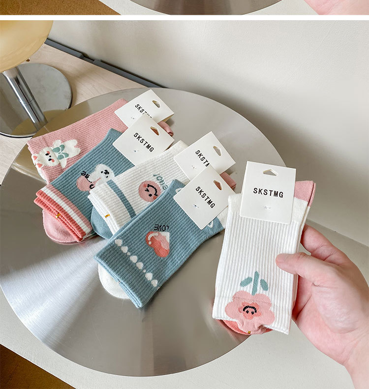 袜子女秋季款日系可爱小白兔中筒袜抗菌无骨袜ins潮春秋长棉袜详情13