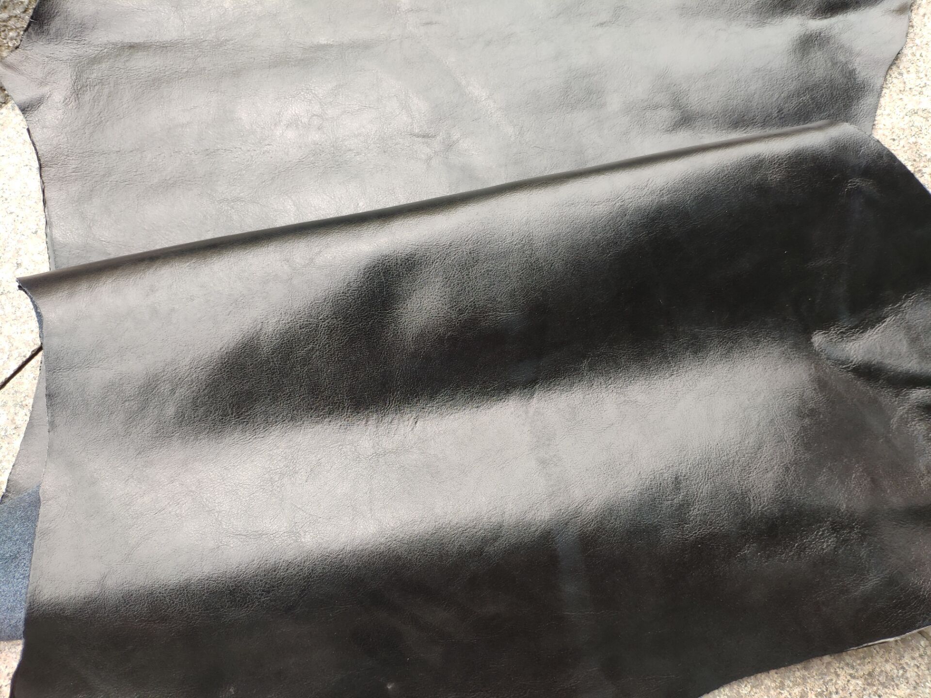 R64 Layer 2 black is in stock. Both color and color samples can be made and customized pic 5