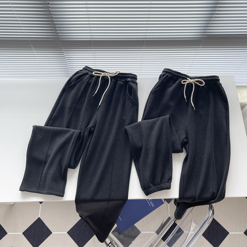 Black wide-leg pants for women in spring and autumn, high-waisted, sagging straight-leg casual pants for slimming, versatile, floor-length, fleece snowflake glutinous rice pants pic 2