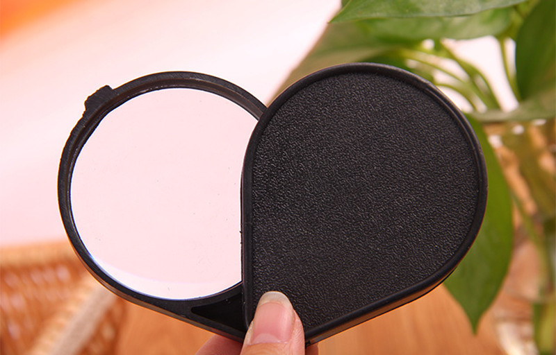 Wholesale portable magnifying glasses, folding magnifying glasses, 60 magnifying glasses, magnifying glasses for the elderly and children pic 3
