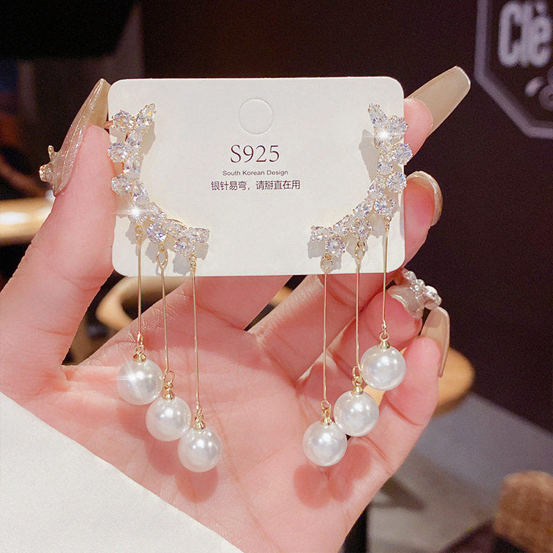 The new Korean earring Fairy 925 silver needle pearl tassel ear clips and stud earrings are fashionable and elegant, and personalized earrings for women pic 5