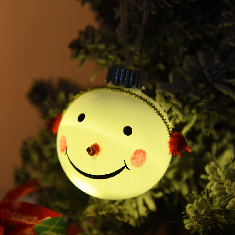 跨境圣诞球发光挂件卡通雪人塑料球摆件装饰圣诞节庆氛围挂饰批发详情4