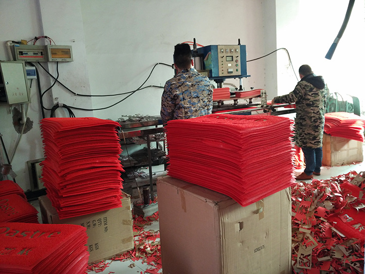 Yiwu Jietai PVC brushed mat with big red printed words for entry and exit, welcome to the entrance foot mat, plastic wire circle floor mat pic 15