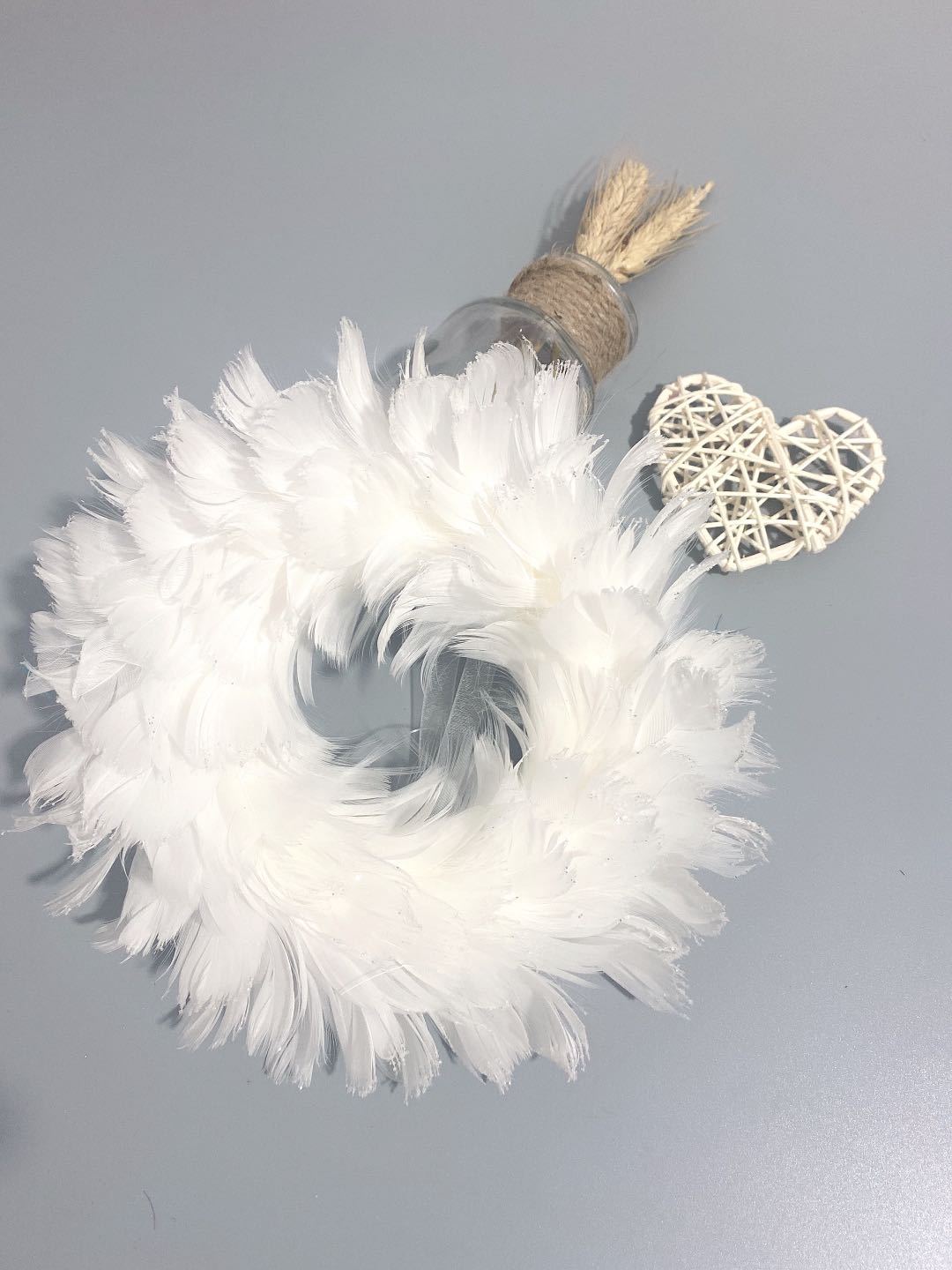 Factory wholesale of colorful goose feather rings, furniture, wreaths, festival decorations, stage decorations, feather garlands pic 27