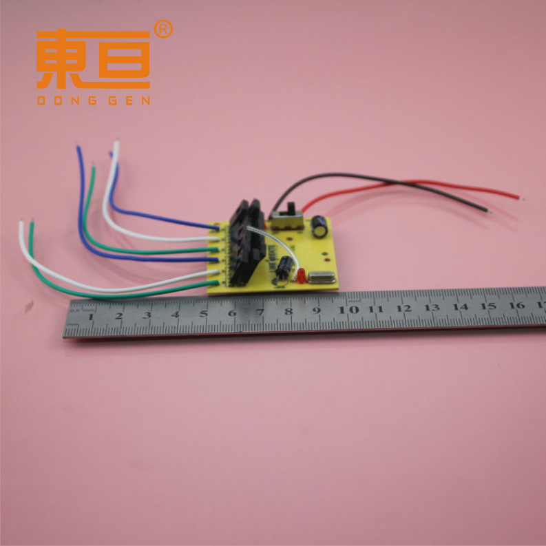 YKH-6TTG-2.4G black six-way remote control throttle push rod drive fine-tuning six-channel 2.4G pic 3