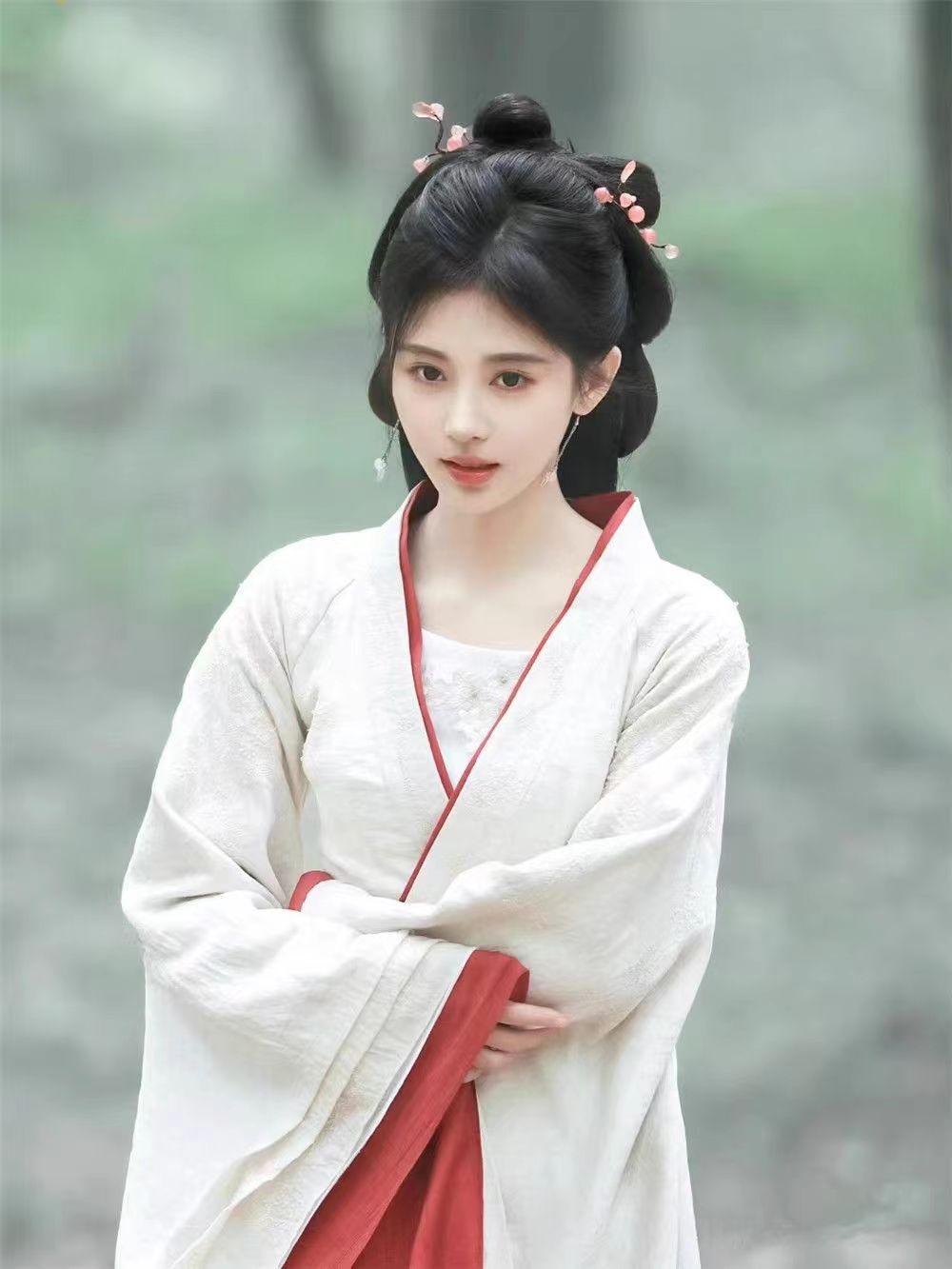 国潮花间令鞠婧祎同款影视古装汉服女2024新款魏晋风交领齐腰直裾襦裙详情4