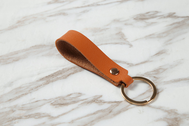 Wholesale of PU keychains, creative key chains, leather keychains, pendants, business gifts, leather car key ropes pic 17