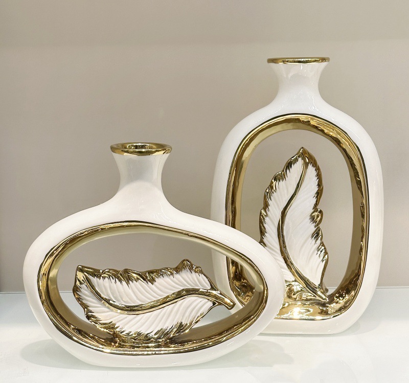 Light luxury modern style electroplated ceramic vase, high-end feather art piece, creative flower arrangement ceramic handicraft display piece pic 1