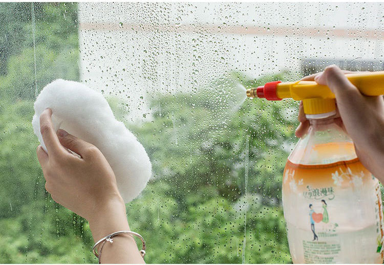 饮料瓶可乐瓶铁杆喷头喷雾器喷枪浇花手动喷水壶压力喷壶园艺浇花详情10