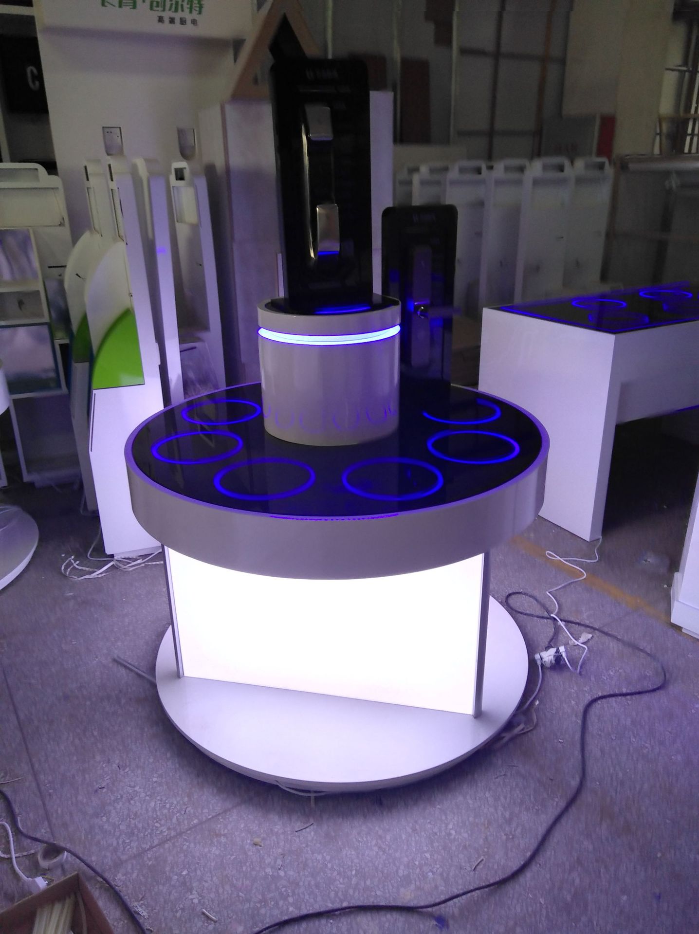 Intelligent lock frame, large round exhibition stand, fingerprint lock, display cabinet, display cabinet, high cabinet, lock frame manufacturer, direct lock pic 1