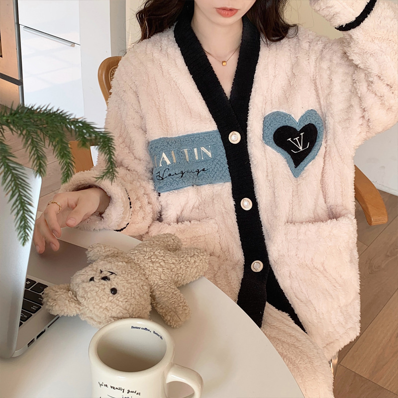 睡衣女珊瑚绒秋冬季学生加厚加绒法兰绒保暖甜美冬季天家居服套装详情12