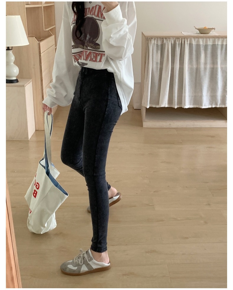 黑色打底小黑裤女秋季外穿2023新款紧身铅笔春秋魔术裤小脚牛仔裤详情23