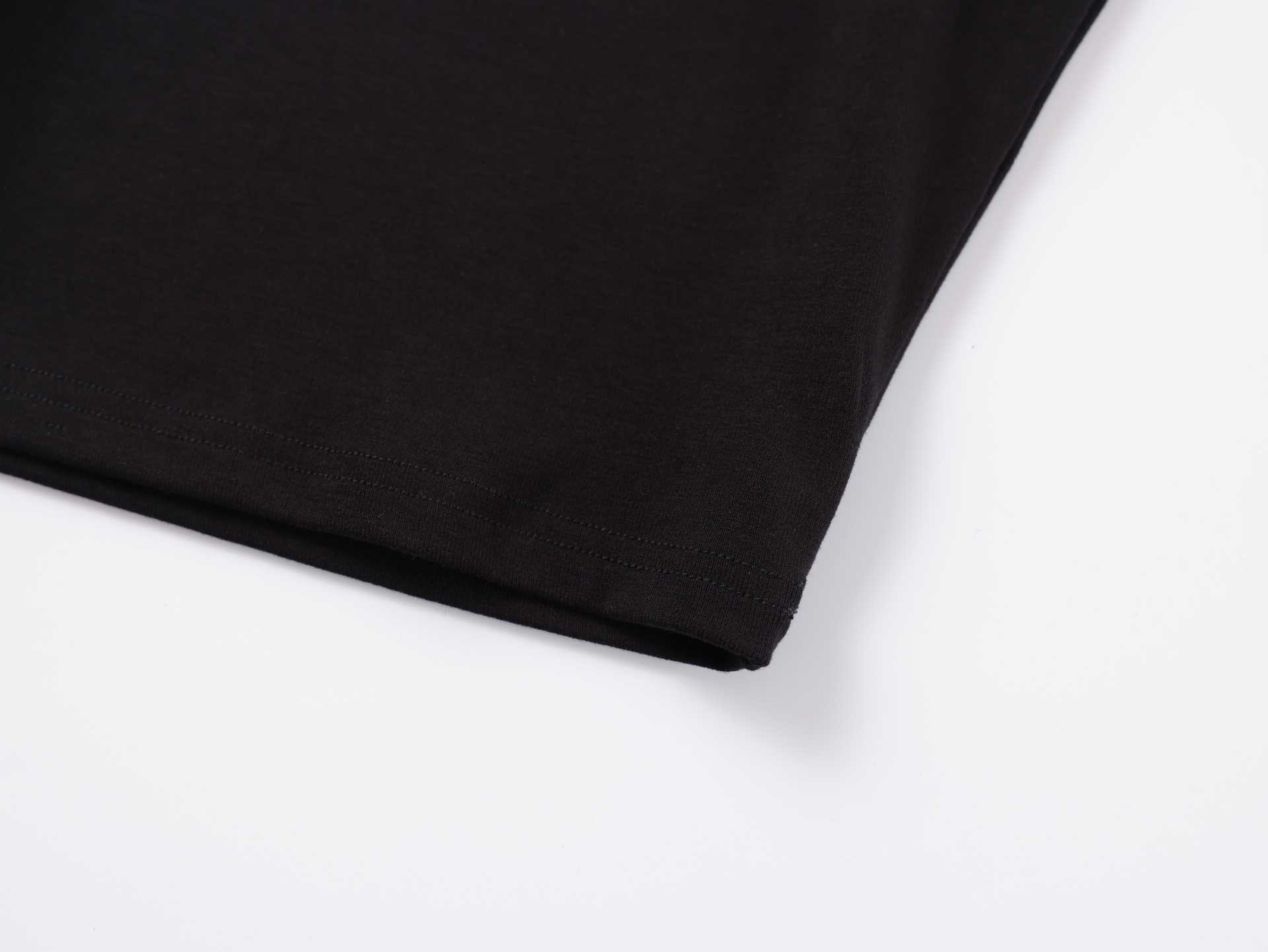 现货Skims卡戴珊经典正肩辣妹运动内搭打底紧身上衣莫代尔t恤详情21