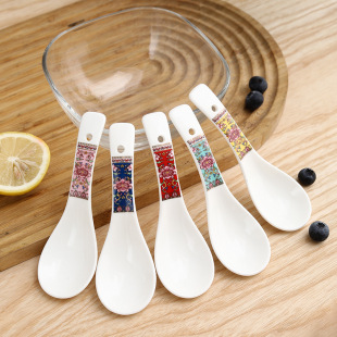 New Japanese ceramic spoons with high appearance standards, household cartoon long-handled soup spoons, tableware spoons and dessert spoons, can be printed with logos pic 8