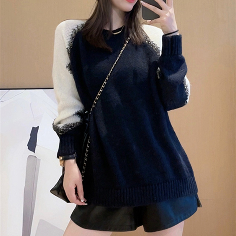 A gentle, soft and laid-back loose sweater for women in the Korean style for autumn and winter, with a unique design sense and contrasting colors pic 6
