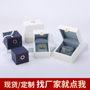 Wholesale of rounded corner jewelry boxes, velvet necklace boxes, jewelry ring boxes, stud boxes, bracelet and bangle boxes, and jewelry packaging boxes pic 17