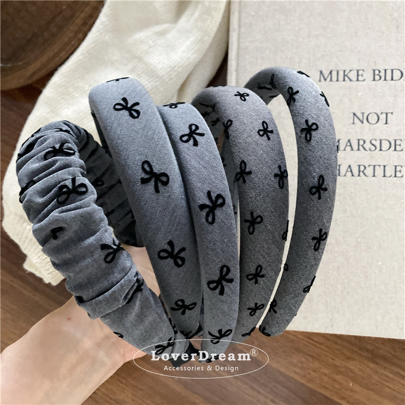 A new high-quality black polka dot heart-shaped bow headband from South Korea, sweet and fashionable headband, versatile hair accessory pic 37