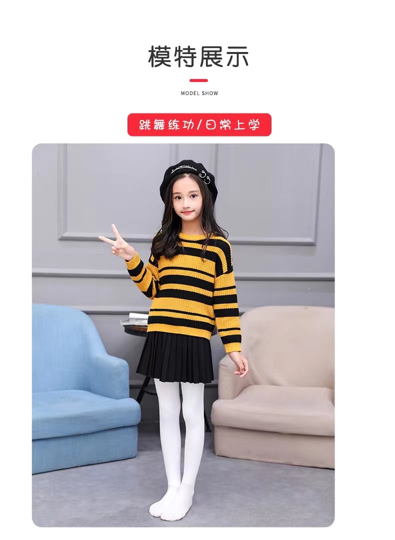 1122