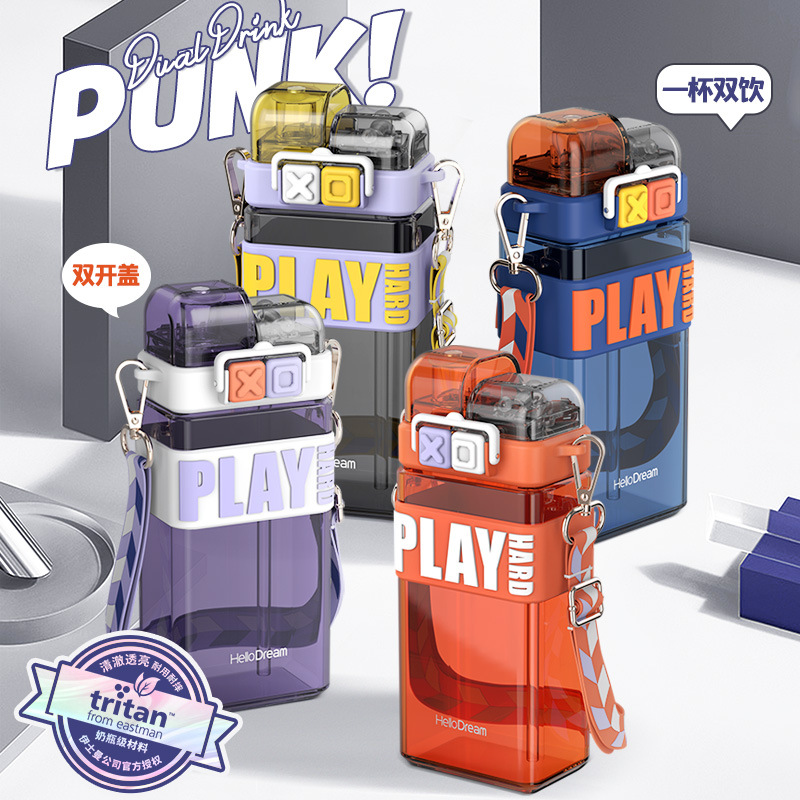 2023新品预售酷熊潮玩水杯卡通学生大容量杯子外出便携随身保温杯详情9