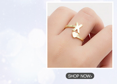 新款不锈钢复古项链女小众设计感欧美饰品古英文字母配饰项链批发详情4