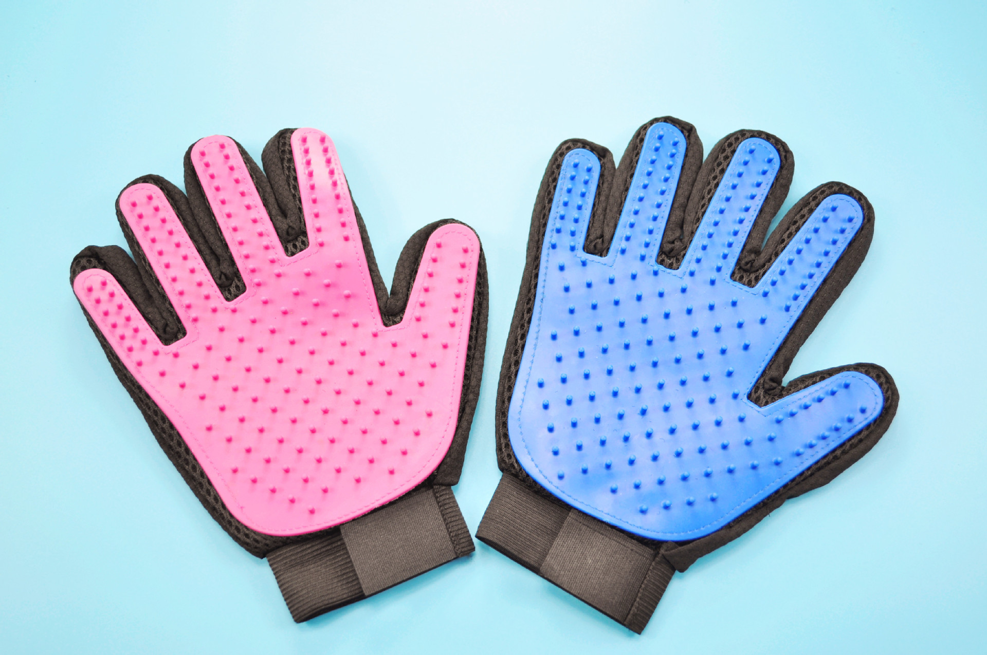 Pet bathing gloves, bathing brush hair removal, massage five-finger silicone gloves, cat and dog cleaning products pic 1