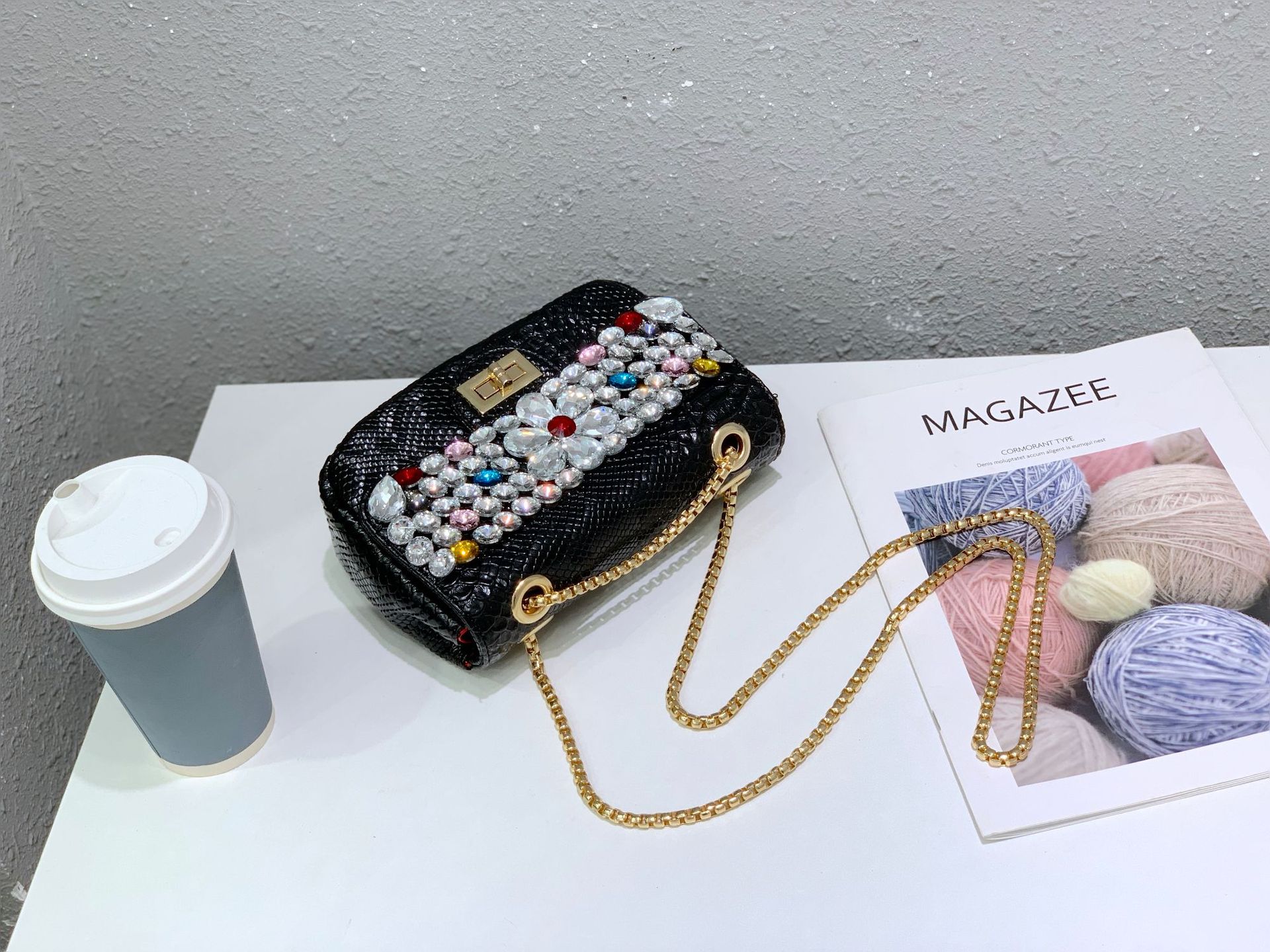 Chanel snake-patterned diamond bag, single-shoulder crossbody bag, crystal gemstone hot mom bag, flower sequined chain bag, water diamond bag pic 23