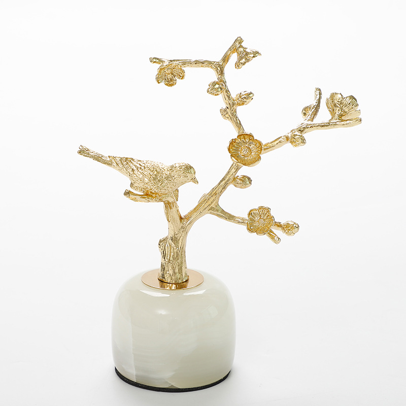 Golden tree-shaped handicrafts, golden candlestick ornaments, wealth attraction, high-end display gifts, company exhibition craft gifts pic 8