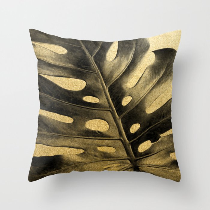 golden-palms-02-pillows