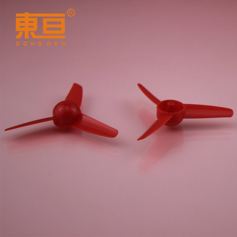 Φ803Y1A red three-blade propeller fan blade toy accessory small production part 1mm hole pic 6
