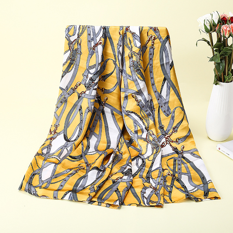 Spring and summer fabric: European and American chain polyester printed fabric for dress clothing, satin printed chiffon fabric pic 30