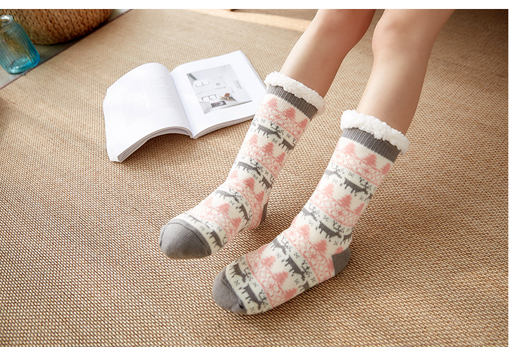 Wholesale floor socks, adult home postpartum socks, leg covers, sleep Christmas snow socks, coral fleece slippers, carpet socks pic 17
