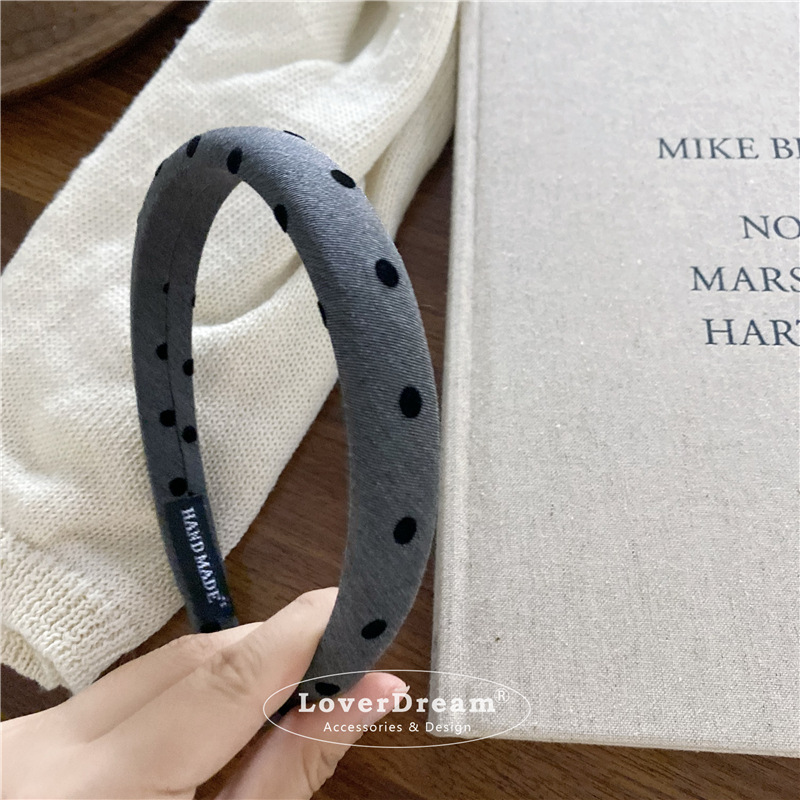 A new high-quality black polka dot heart-shaped bow headband from South Korea, sweet and fashionable headband, versatile hair accessory pic 25