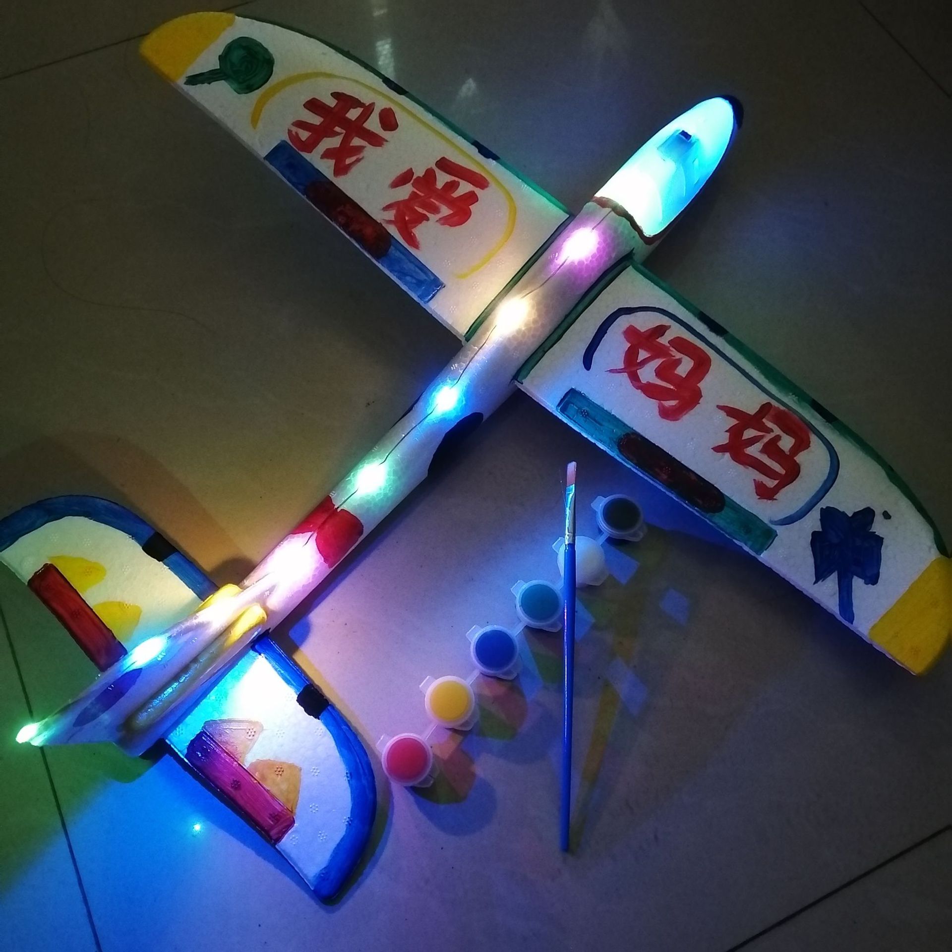 Full-body luminous hand-thrown airplane foam toys, throwing gliders, internet-famous patchwork stunt spins, street stall toys pic 16