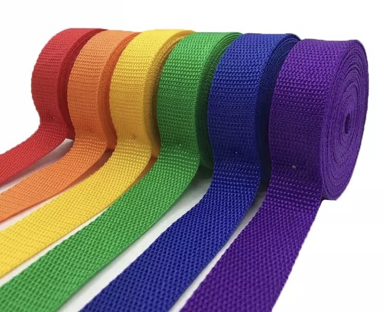 Suzhou manufacturers supply polypropylene colored webbing, schoolbag straps, luggage straps, backrest straps, and outdoor tent hand straps pic 5
