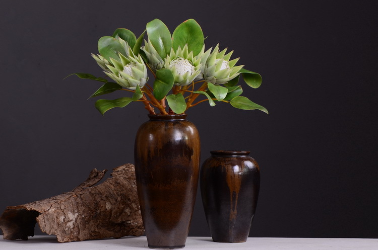 Dongli Flower Industry Factory offers direct sales and wholesale of tropical flowers, including simulated little emperor flowers, Nordic minimalist living room and home decoration simulated flowers, as well as entrance and table flowers pic 5