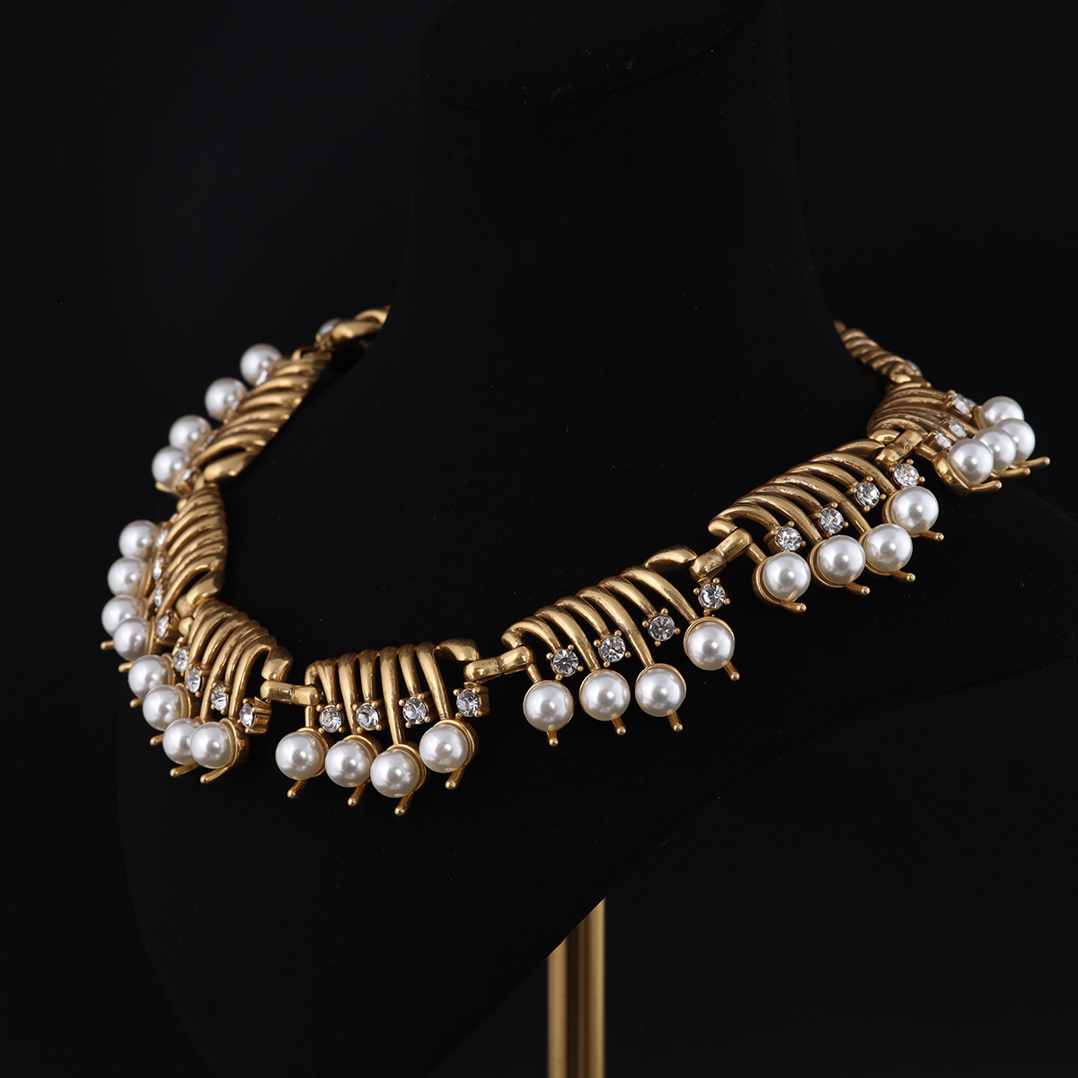 中古vintage高级感时尚小众设计青岛工厂批发镶嵌珍珠颈链项链女详情5