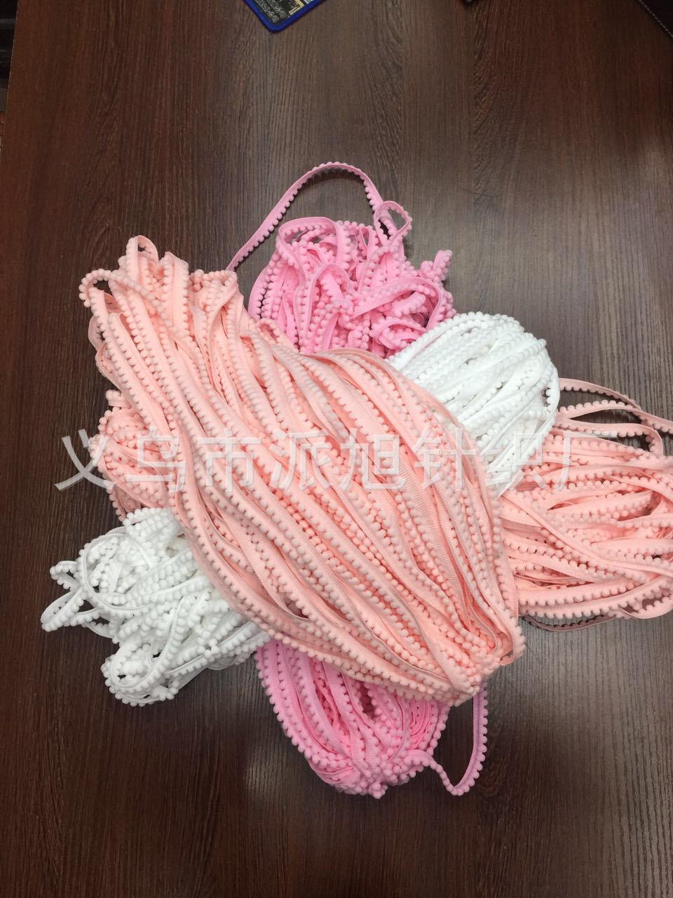 The tassel bud edge ball lace is approximately 1cm wide. Factory direct sales of the tooth edge ball lace pic 9