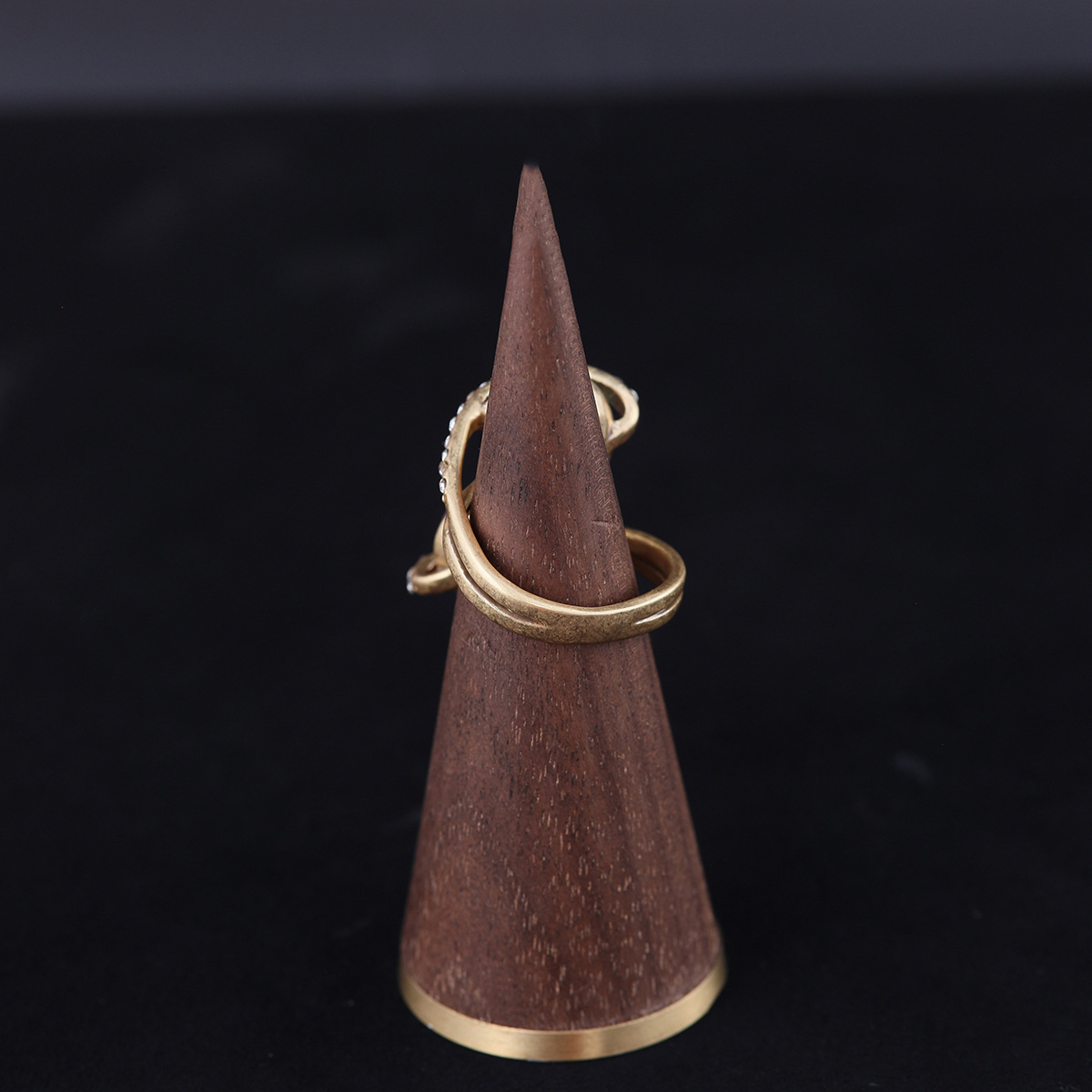 中古vintage时尚高级感复古轻奢气质青岛工厂批发双手莱茵石戒指详情3