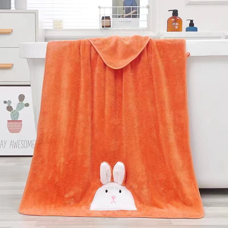 Futian coral fleece towel is a cute and absorbent bath towel that is softer than pure cotton. It is a new product set for student, household and adult dormitories pic 4
