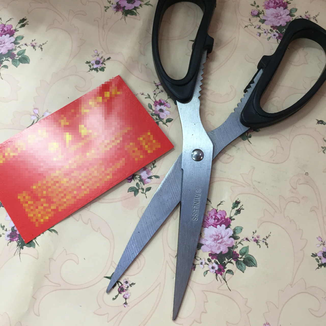 Strong stainless steel scissors, household scissors, kitchen multi-functional scissors, wholesale from Xu Shengyou Department Store, factory direct sales pic 4