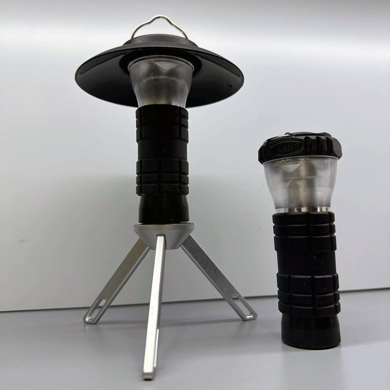 Multi-functional campsite camping lamp, retro atmosphere lamp, tent outdoor emergency USB charging led detachable flashlight pic 12