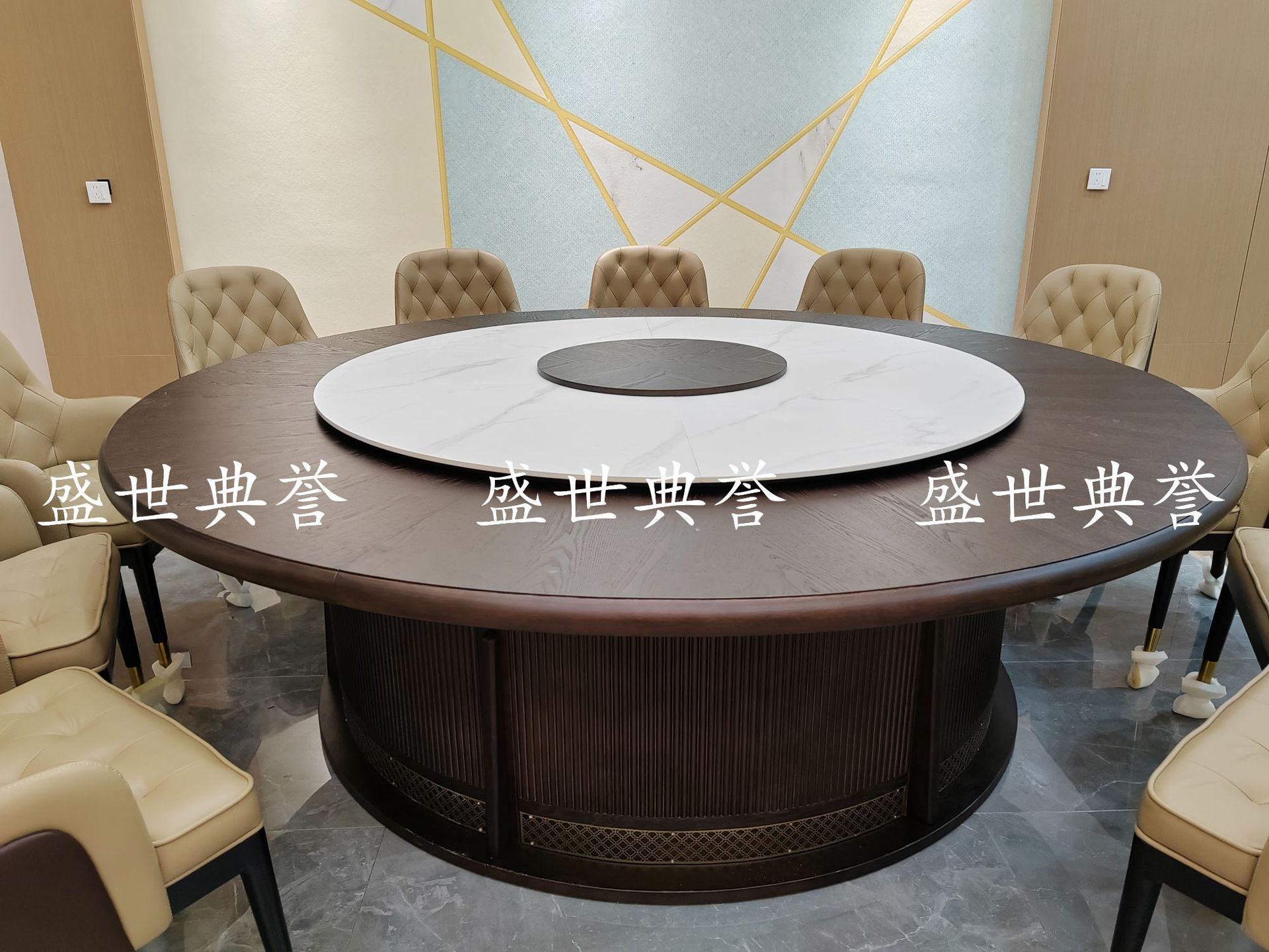 Xinyang high-end club electric dining tables and chairs, hotel new Chinese-style solid wood dining tables, restaurant private rooms automatic turntable dining tables pic 11