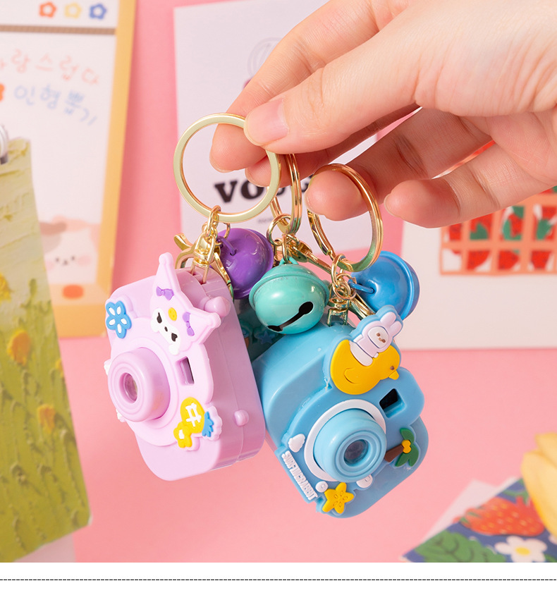 跨境迷你投影相机幻灯片卡通造型迷你投影仪经典童年萌趣地摊玩具详情7