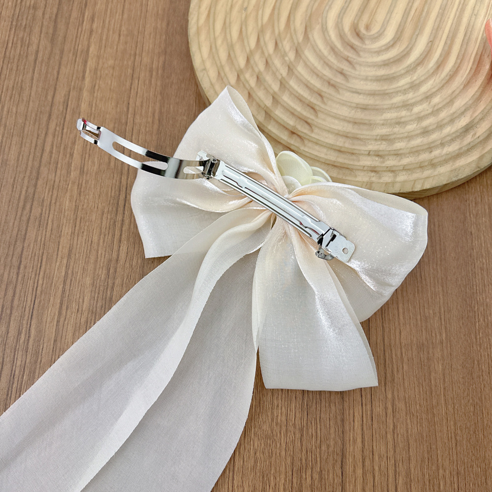 法式雪纺珍珠山茶花蝴蝶结发夹 珠光缎面甜美仙气弹簧夹不伤发头饰 手腕花装饰精致女士礼物详情4