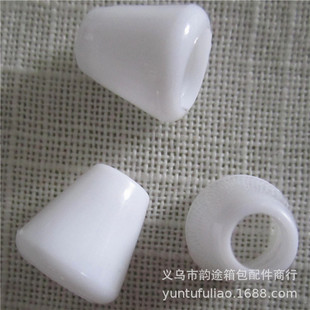 现货直销 2.0CM长黑色白色塑料吊钟 雨衣无盖吊钟 长吊钟穿绳扣详情5